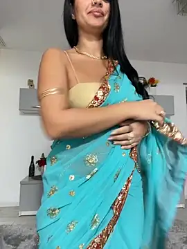 Snapshot of _adelle chatting on October 18, 2025, 11:11 am adelle online show from October 18, 2025, 11:11 am