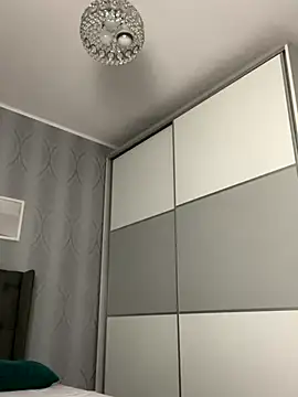 Snapshot of _adelle chatting on November 23, 2025, 11:32 am adelle online show from November 23, 2025, 11:32 am