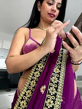 Snapshot of _adelle chatting on January 10, 2026, 11:23 am adelle online show from January 10, 2026, 11:23 am