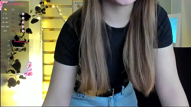 Snapshot of Florence_meow chatting on March 6, 2026, 1:40 pm Florence meow online show from March 6, 2026, 1:40 pm