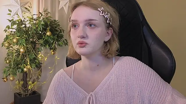 Snapshot of ELLIEJAY chatting on December 18, 2025, 5:24 am ELLIEJAY online show from December 18, 2025, 5:24 am