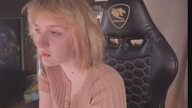 Snapshot of ELLIEJAY chatting on January 11, 2026, 12:21 pm ELLIEJAY online show from January 11, 2026, 12:21 pm