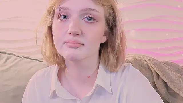 Snapshot of ELLIEJAY chatting on February 1, 2026, 5:28 am ELLIEJAY online show from February 1, 2026, 5:28 am