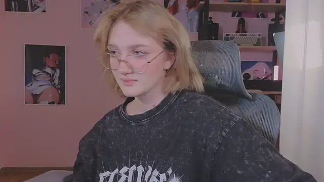 Snapshot of ELLIEJAY chatting on February 15, 2026, 5:26 am ELLIEJAY online show from February 15, 2026, 5:26 am