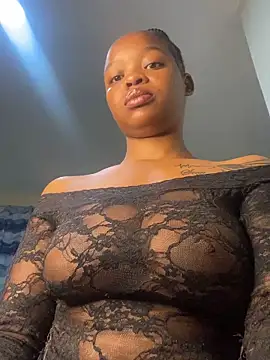 SexxyLunar online show from January 7, 2025, 3:57 am