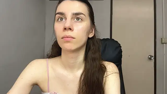 Snapshot of SassyJessi chatting on September 19, 2025, 4:03 am SassyJessi online show from September 19, 2025, 4:03 am
