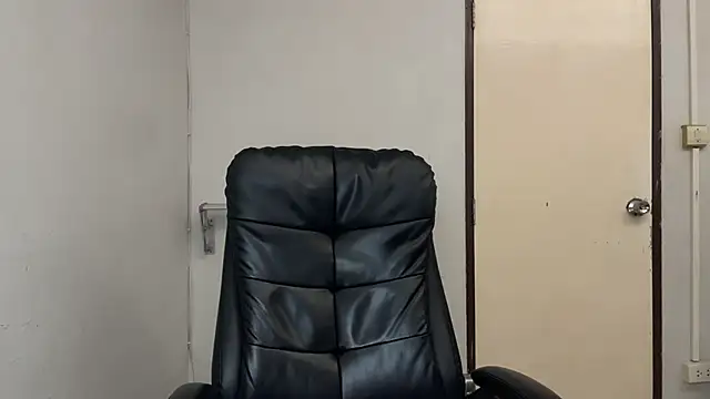 SassyJessi online show from February 12, 2026, 4:07 am