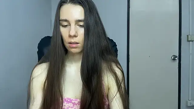 Snapshot of SassyJessi chatting on April 22, 2026, 4:15 am SassyJessi online show from April 22, 2026, 4:15 am