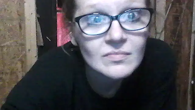 MickeysMallory9787 online show from October 30, 2025, 6:41 pm