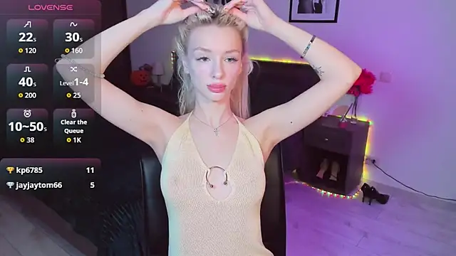 AleksaBlonde online show from November 15, 2025, 5:27 am