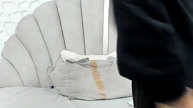 Snapshot of thiago19s chatting on March 5, 2026, 3:30 pm thiago19s online show from March 5, 2026, 3:30 pm