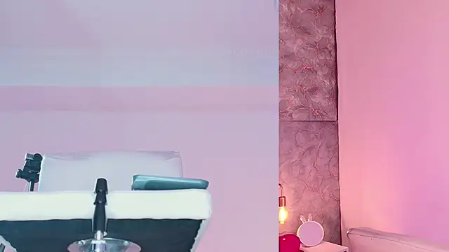 Angelst   online show from November 28, 2025, 4:26 am