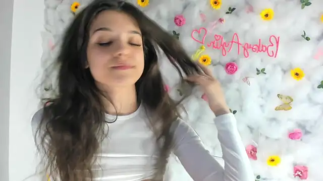 Snapshot of BabyAylin chatting on March 3, 2025, 6:22 pm BabyAylin online show from March 3, 2025, 6:22 pm
