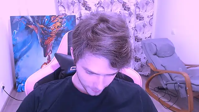 Snapshot of DmitryRomanov chatting on September 26, 2025, 11:42 pm DmitryRomanov online show from September 26, 2025, 11:42 pm