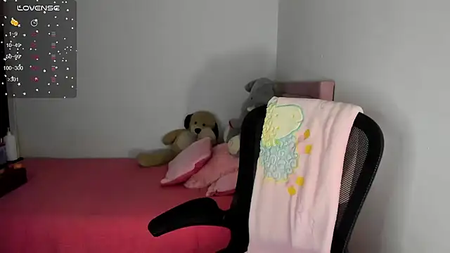 Snapshot of youpinkgirl_ chatting on February 7, 2025, 12:31 am youpinkgirl  online show from February 7, 2025, 12:31 am