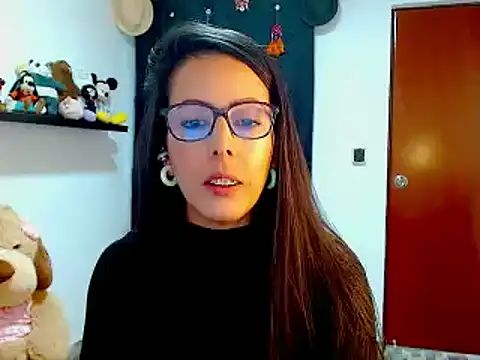 ella peck online show from December 2, 2024, 12:30 am