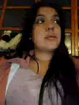 Snapshot of Sophie-hatter chatting on December 23, 2024, 1:51 am Sophie-hatter online show from December 23, 2024, 1:51 am