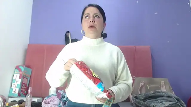 Snapshot of agathacorlincm101 chatting on March 4, 2025, 12:29 am agathacorlincm101 online show from March 4, 2025, 12:29 am