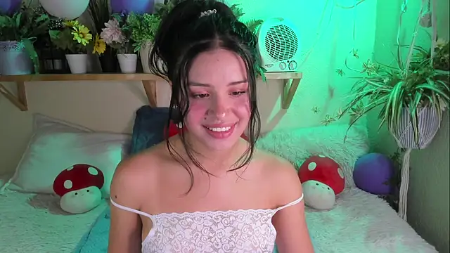 Snapshot of MiaaRose chatting on January 7, 2026, 6:32 pm MiaaRose online show from January 7, 2026, 6:32 pm