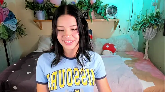 Snapshot of MiaaRose chatting on February 12, 2026, 6:47 pm MiaaRose online show from February 12, 2026, 6:47 pm