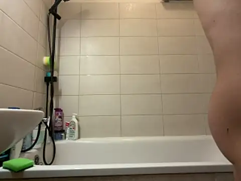 Snapshot of czruz chatting on March 5, 2026, 7:59 am czruz online show from March 5, 2026, 7:59 am