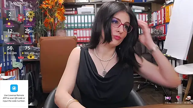 Snapshot of classyladyrellax chatting on December 20, 2025, 1:40 pm classyladyrellax online show from December 20, 2025, 1:40 pm