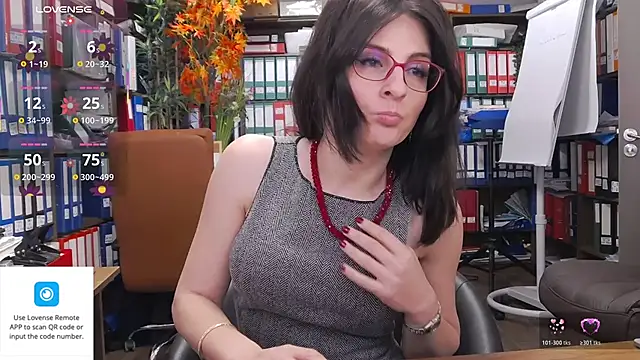 Snapshot of classyladyrellax chatting on February 14, 2026, 11:29 am classyladyrellax online show from February 14, 2026, 11:29 am