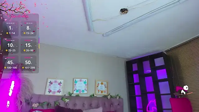 Snapshot of shelby_carson chatting on October 29, 2025, 1:30 am shelby carson online show from October 29, 2025, 1:30 am