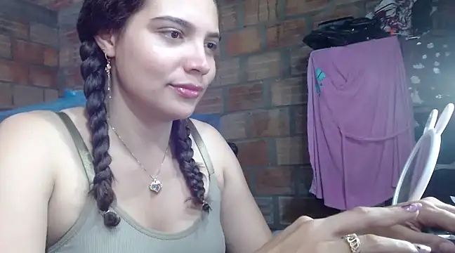 Snapshot of Jeessxxx01 chatting on January 12, 2025, 1:11 am Jeessxxx01 online show from January 12, 2025, 1:11 am