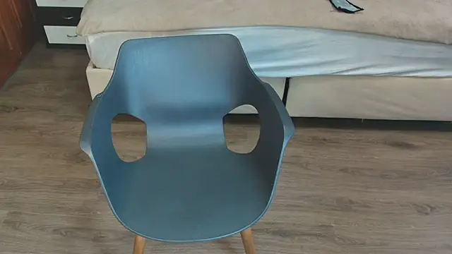 Raquel jones online show from February 9, 2025, 5:33 pm