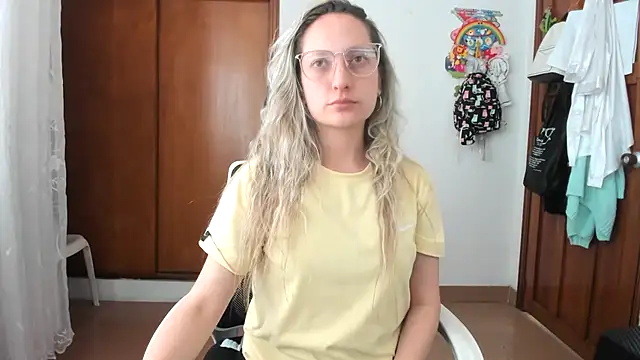 Adele johnsonn1 online show from October 14, 2025, 7:03 pm