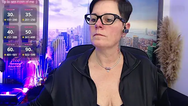 ninarandmann online show from December 21, 2024, 2:47 pm