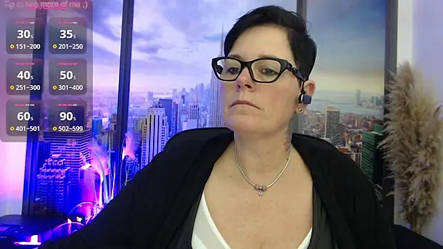 ninarandmann online show from February 13, 2025, 5:33 pm