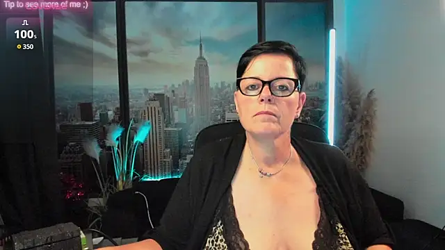 ninarandmann online show from September 27, 2025, 4:34 pm