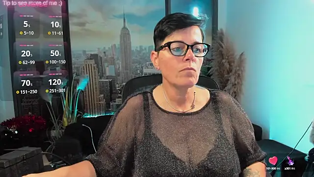 ninarandmann online show from October 1, 2025, 4:35 pm