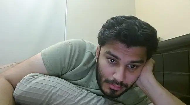 Snapshot of robintoit chatting on December 6, 2024, 4:47 am robintoit online show from December 6, 2024, 4:47 am