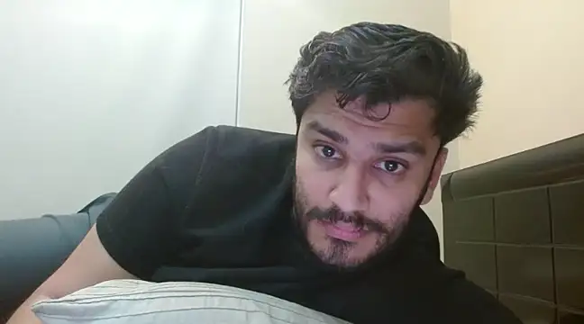 Snapshot of robintoit chatting on January 5, 2025, 5:30 am robintoit online show from January 5, 2025, 5:30 am