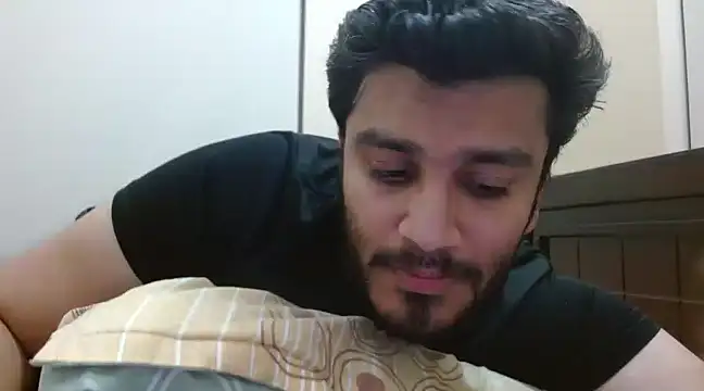Snapshot of robintoit chatting on February 20, 2025, 7:30 pm robintoit online show from February 20, 2025, 7:30 pm