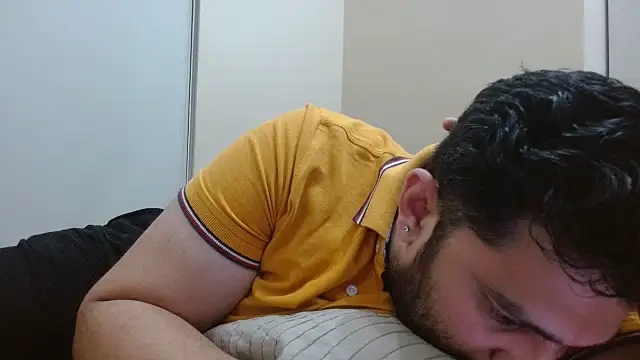 Snapshot of robintoit chatting on October 26, 2025, 2:23 pm robintoit online show from October 26, 2025, 2:23 pm