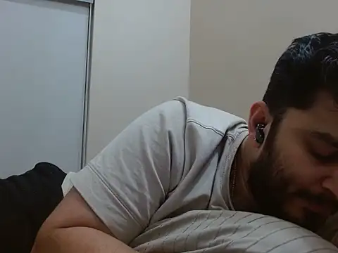 Snapshot of robintoit chatting on November 2, 2025, 2:30 pm robintoit online show from November 2, 2025, 2:30 pm