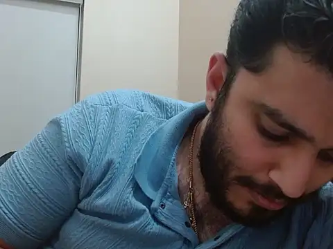 Snapshot of robintoit chatting on November 13, 2025, 5:23 pm robintoit online show from November 13, 2025, 5:23 pm