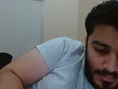 Snapshot of robintoit chatting on November 15, 2025, 6:44 am robintoit online show from November 15, 2025, 6:44 am