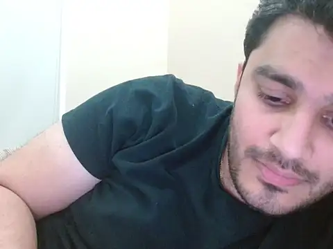 Snapshot of robintoit chatting on November 22, 2025, 4:55 am robintoit online show from November 22, 2025, 4:55 am