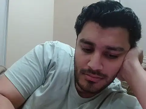 Snapshot of robintoit chatting on November 27, 2025, 3:08 am robintoit online show from November 27, 2025, 3:08 am