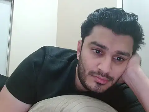 Snapshot of robintoit chatting on December 2, 2025, 2:12 pm robintoit online show from December 2, 2025, 2:12 pm