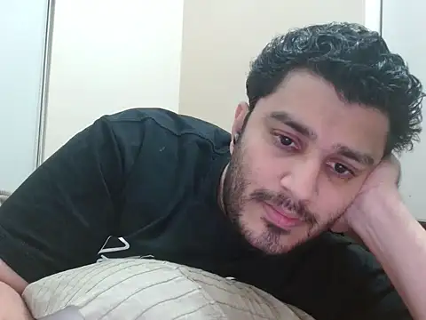 Snapshot of robintoit chatting on December 4, 2025, 3:10 pm robintoit online show from December 4, 2025, 3:10 pm