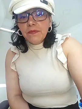 Natasha milf   online show from March 10, 2025, 2:26 pm