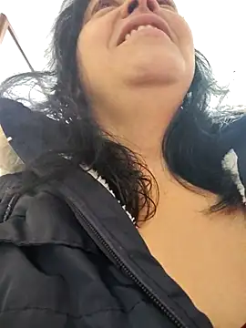 Natasha milf   online show from November 8, 2025, 12:27 pm