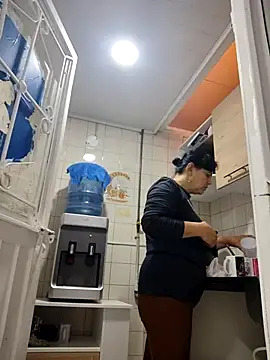 Natasha milf   online show from November 28, 2025, 1:03 pm