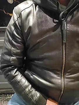 mysticfalls37 online show from October 26, 2025, 8:48 pm